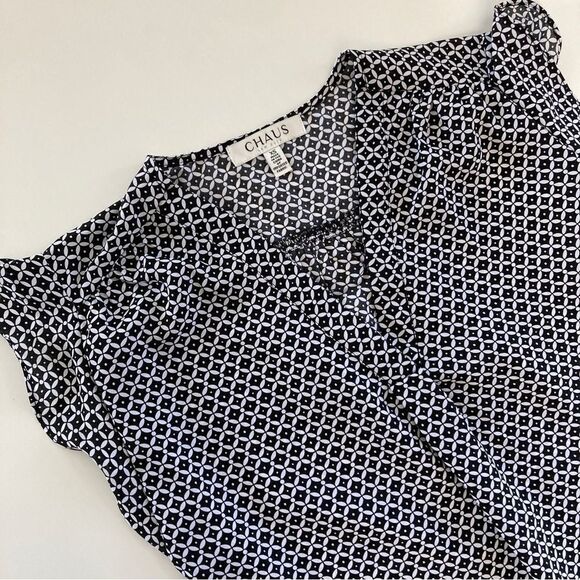 NWOT 60s Inspired Ruffled Sleeve Blouse* - Picture 1 of 10